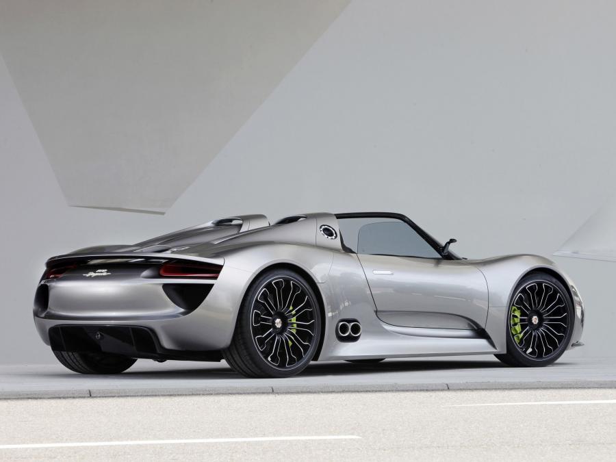  Porsche 918 Spyder Concept 2010 года  (фото 26 из 54)